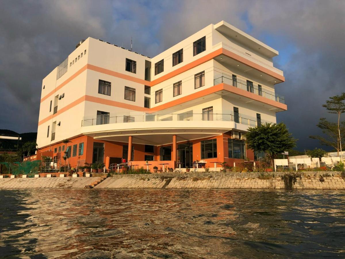 Chau Gia Hotel Vinh Hy Bagian luar foto