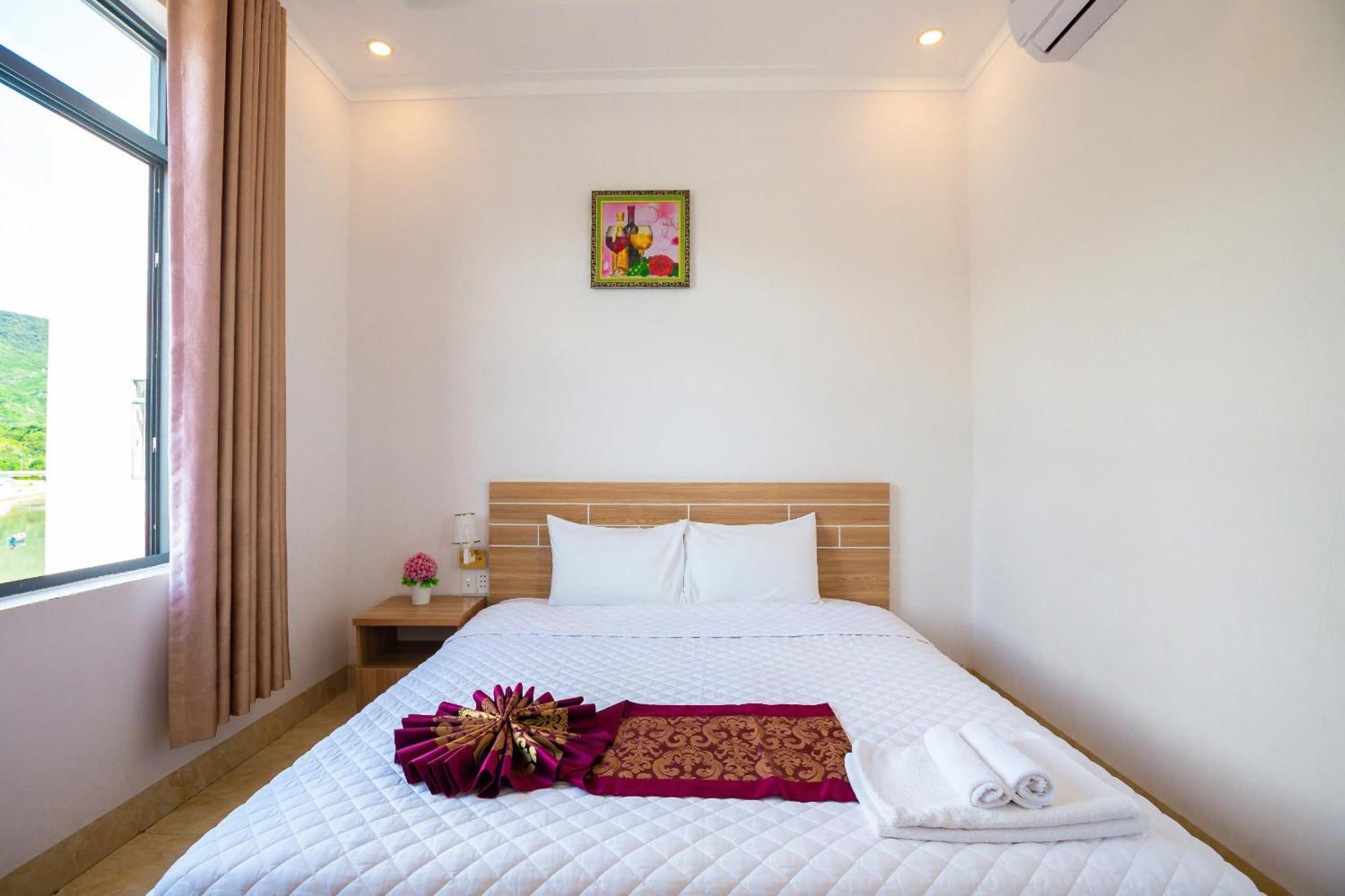 Chau Gia Hotel Vinh Hy Bagian luar foto