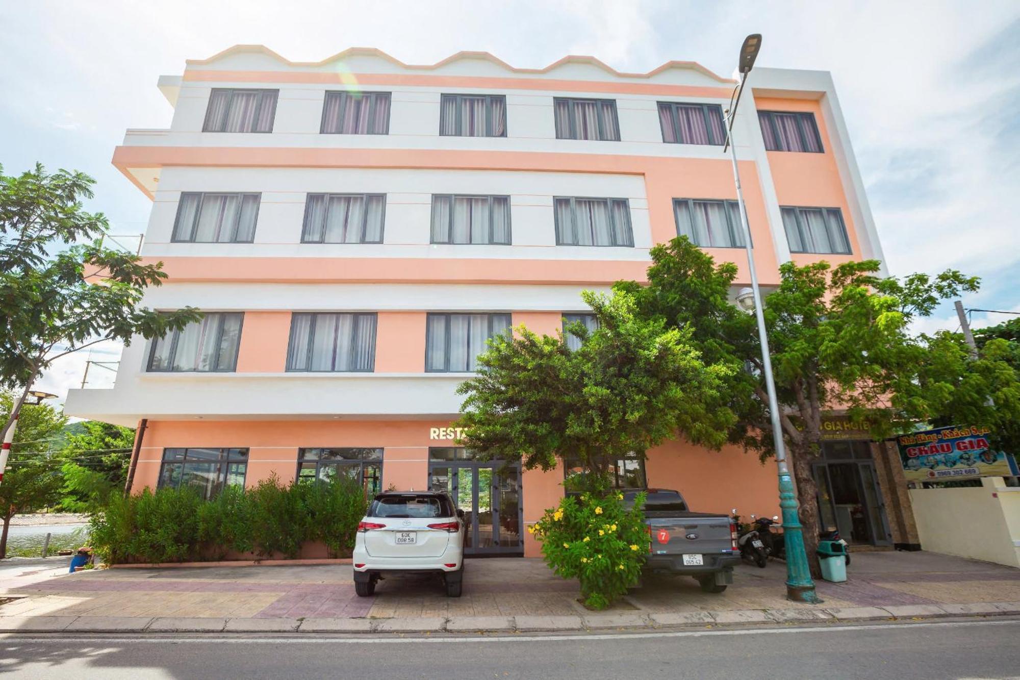 Chau Gia Hotel Vinh Hy Bagian luar foto